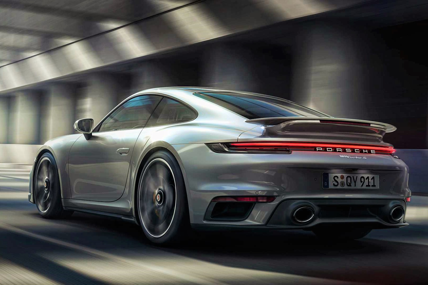 Porsche: Γιατί εκτινάχθηκε στα ύψη η χρηματιστηριακή αξία της... 