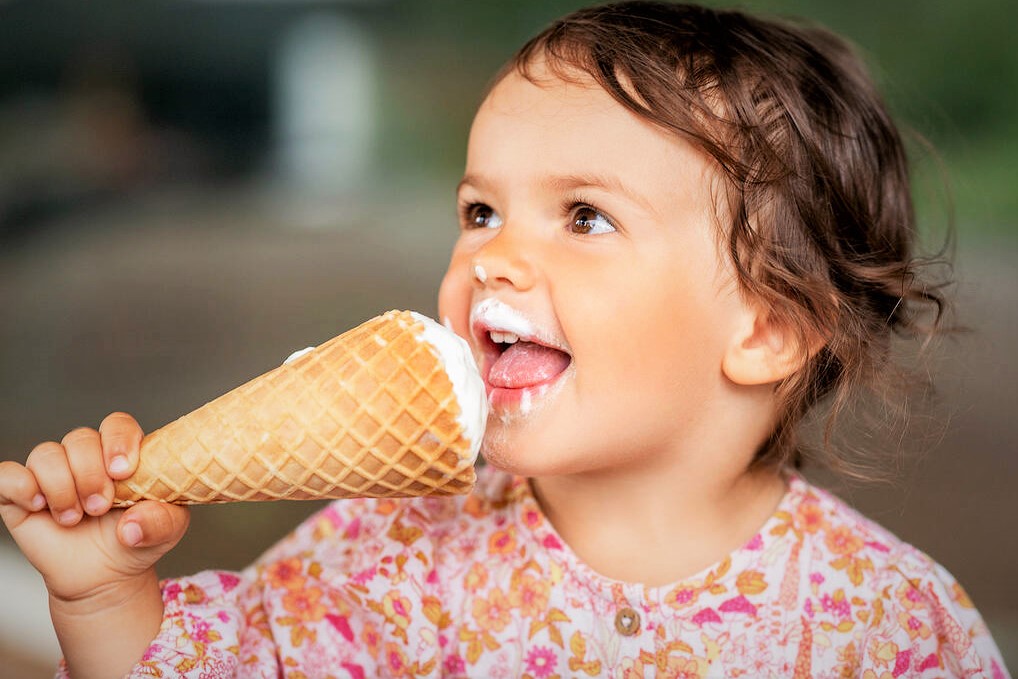 Η Unilever σταματά την διαφήμιση παγωτών και αναψυκτικών σε παιδιά κάτω των 16 ετών