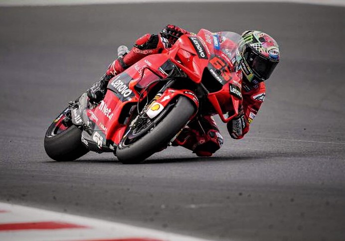 Ο Μπανιάια ανανέωσε το συμβόλαιό του με την Ducati