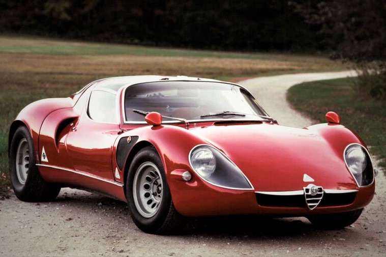 Η Alfa Romeo 33 Stradale γίνεται 55 ετών και η γοητεία της είναι αμείωτη...