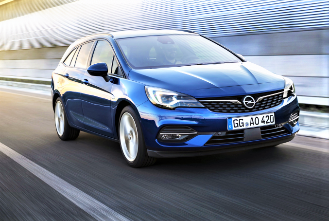 Το νέο Opel Astra Sports Tourer είναι το πρώτο station wagon που εξηλεκτρίζεται
