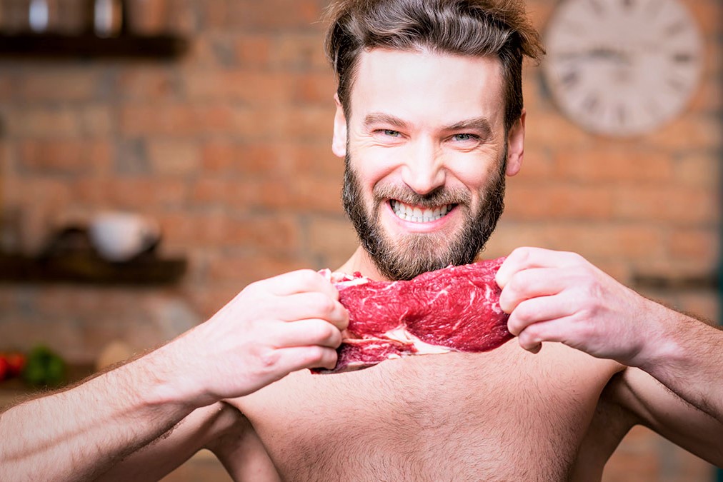Οι Έλληνες αγαπούν το κρέας: Πάνω από 7 στους 10 δηλώνουν παμφάγοι